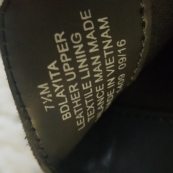 New gray suede booties by bandolino - Picture 6 of 6